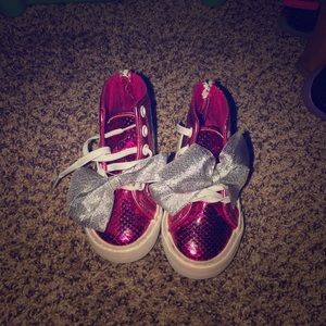 JoJo Siwa shoes. Size 8T BUT fit like a 7t